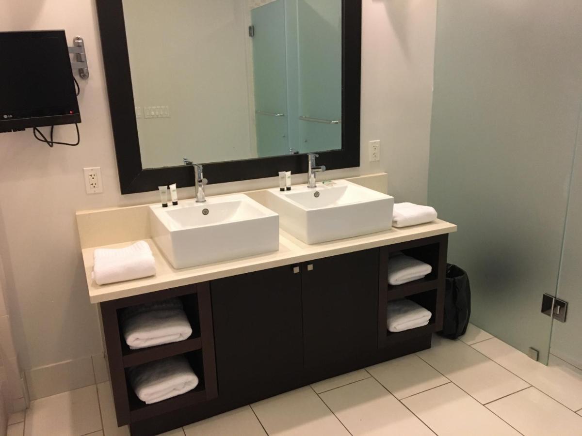 Doral 2-Story Villa 3 Bed 4 Bath At Provident Doral At The Blue Miami מראה חיצוני תמונה